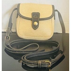 Vintage Dooney and Bourke All Weather Leather Crossbody Shoulder Bag Beige/Brown